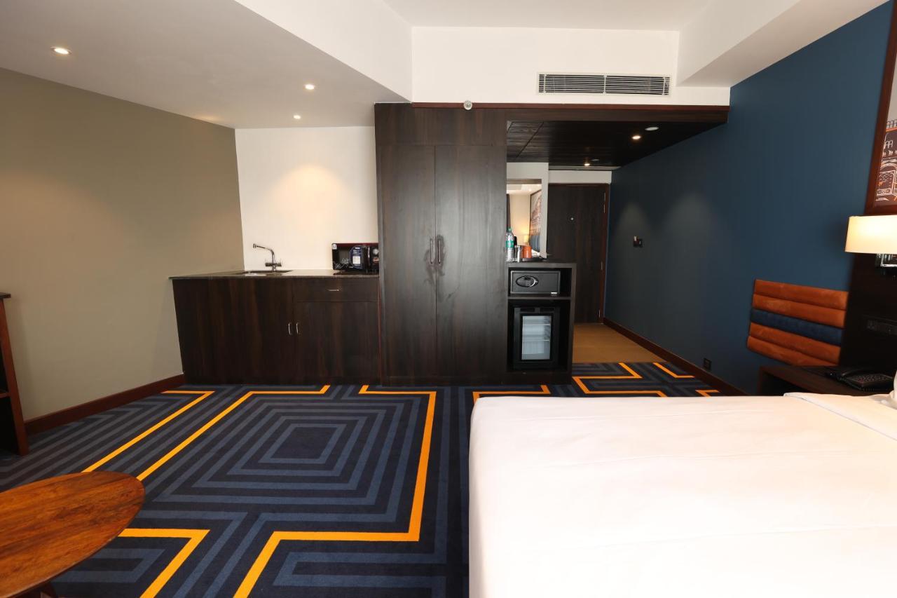 Holiday Inn Express & Suites Jaipur Gopalpura Exterior foto