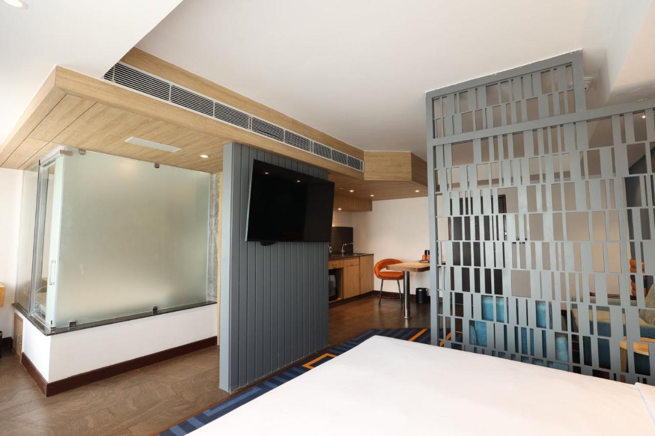 Holiday Inn Express & Suites Jaipur Gopalpura Exterior foto