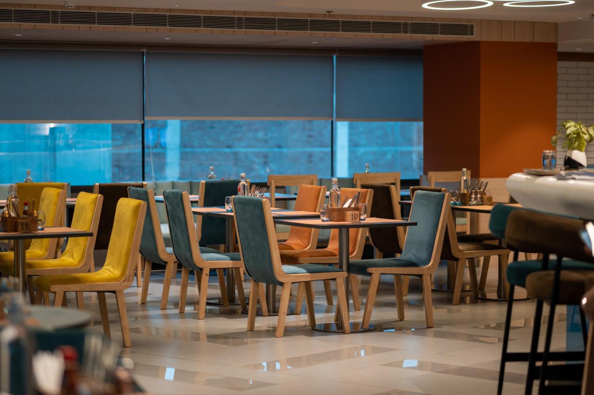 Holiday Inn Express & Suites Jaipur Gopalpura Exterior foto